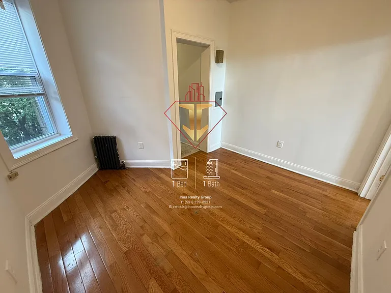 214 64th St #A10 — Photo 10