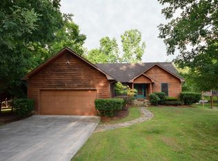 198 Jameson Dr NW, Georgetown, TN 37336