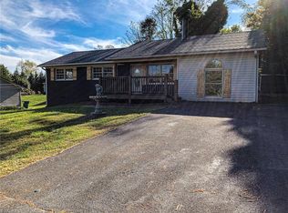 1748 Old Highway 21, State Road, NC 28676