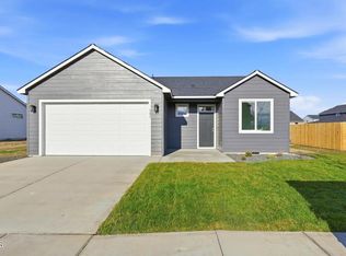 501 Amberly Ave, Grandview, WA