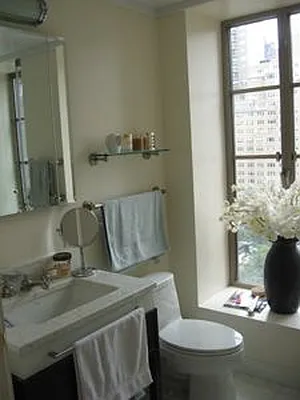 Sold by Douglas Elliman | media 8