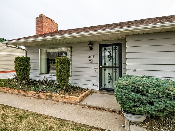 2nd image of 407 Basswood Ave