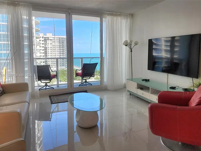 3505 S Ocean Dr #1011 — Photo 4