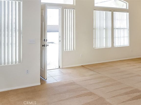 4th image of 67898 Alexandria Ct