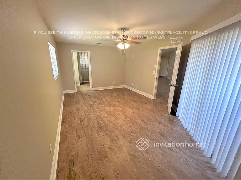 619 SE 18th St — Photo 10