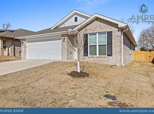 1206 SW 2nd St #1206, Gentry, AR 72734