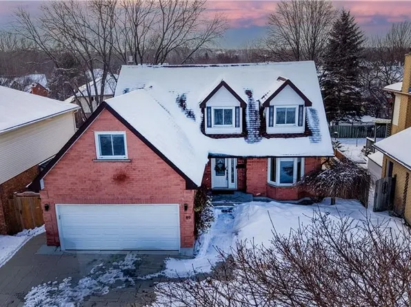 89 Biehn Dr, Kitchener, ON N2R 1M4