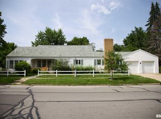 402 E Jefferson St, Macomb, IL 61455