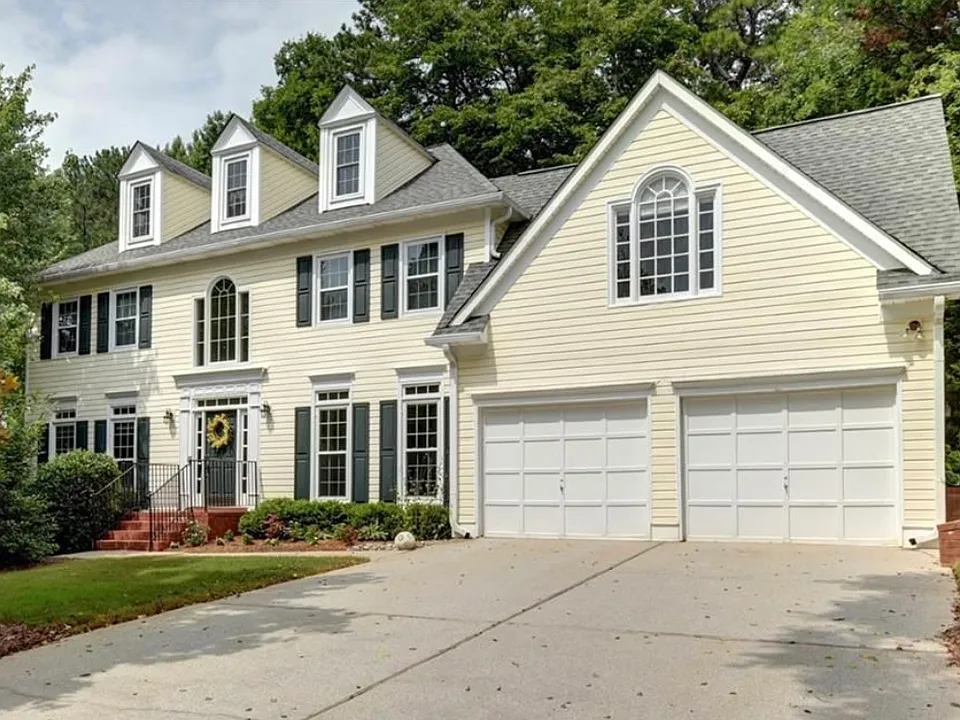 5341 Saint Martins Ct SE #5341