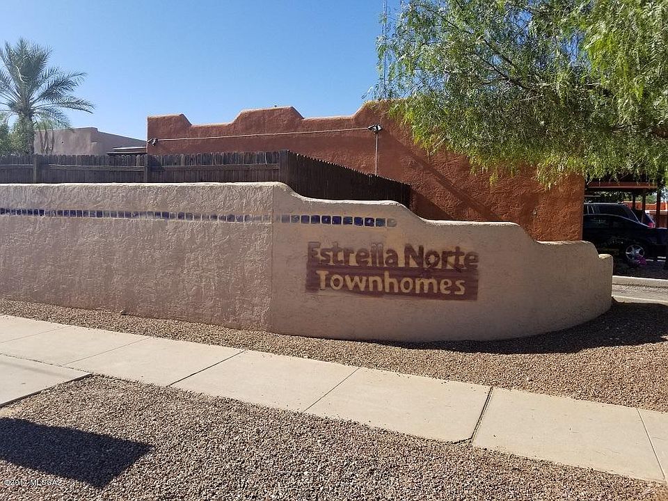 1st image of 2827 N Estrella Ave