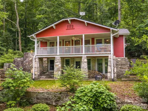 206 Chestnut Hill Rd, Gerton, NC 28735