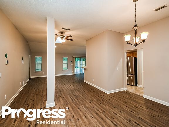 5th image of 4655 Brandy Oak Ct