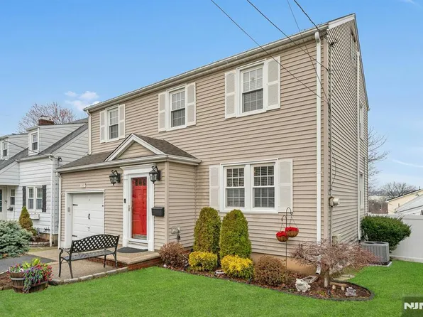 49 9th St, North Arlington, NJ 07031