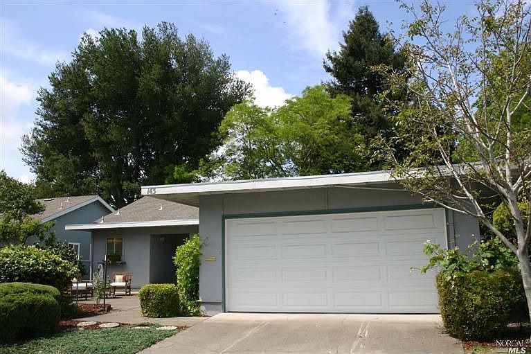 1st image of 143 Temelec Cir