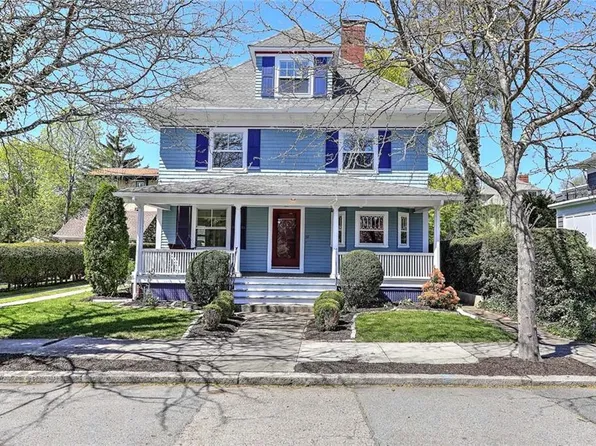 92 President Ave, Providence, RI 02906