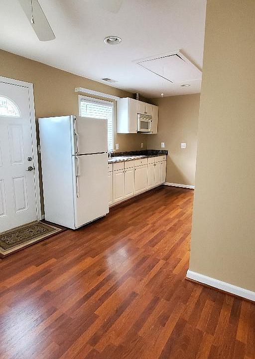 1st image of 4400 Mariner Ln Unit 1