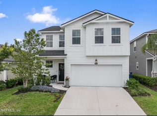 571 Meadow Creek Dr, Saint Johns, FL 32259