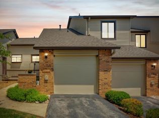 1748 Pineberry Ct, Saint Louis, MO 63146