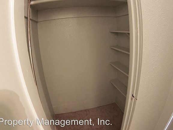 2nd image of 515 Pennsylvania Ave APT 8