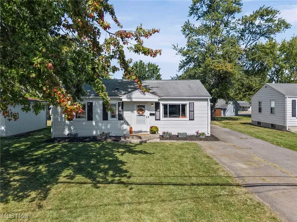 540 Hilliard Rd, Elyria, OH 44035