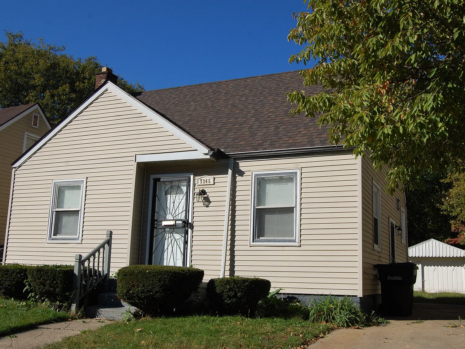 3 bed, 934 sqft, $1,700 — Photo 3