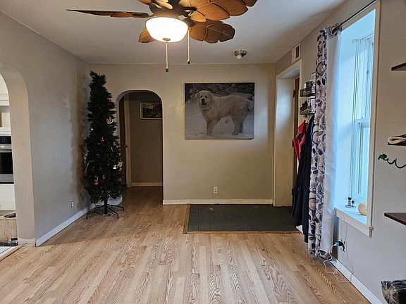 3rd image of 1605 Kimball St