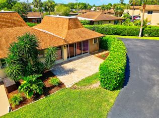 787 Palm View Dr, Naples, FL 34110