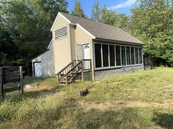 13948 W 400 N, Medaryville, IN 47957