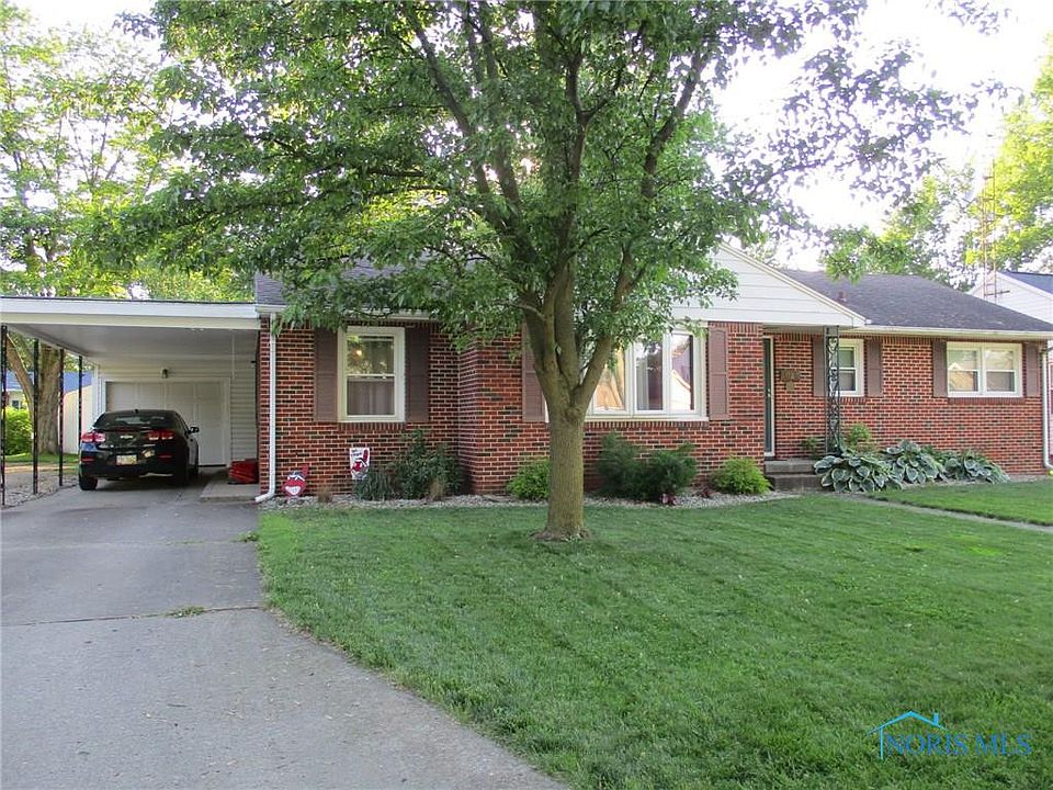 1st image of 1025 N Sheffield Ave
