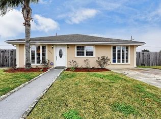 2800 Charles Dr, Chalmette, LA 70043