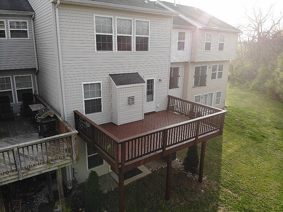 Rear deck