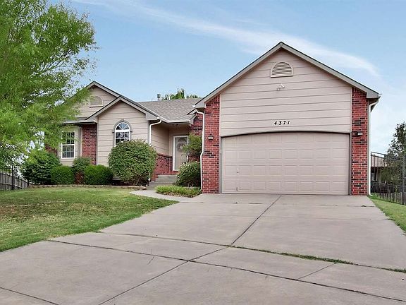 2nd image of 4371 N Rushwood Ct