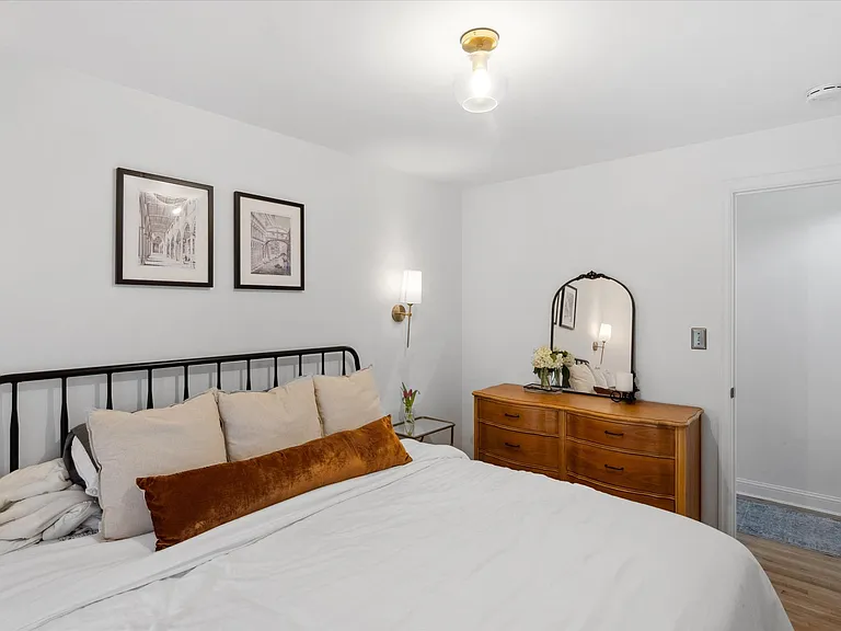 5517 Oliver Ave S — Photo 8