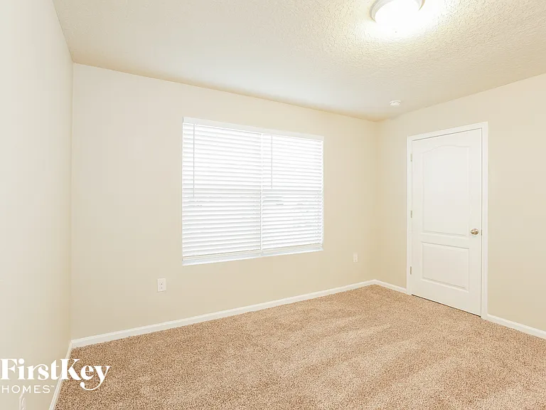 3526 Summit Oaks Dr — Photo 8