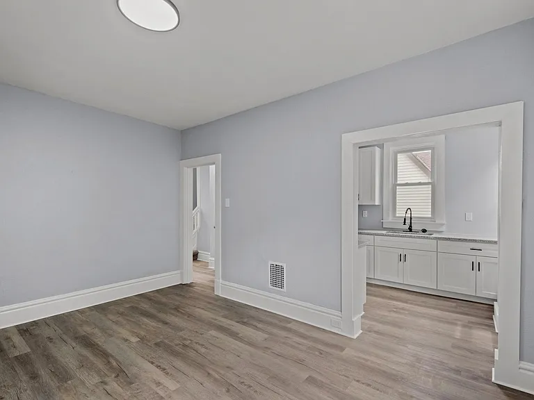138 Linnview Ave #2 — Photo 8