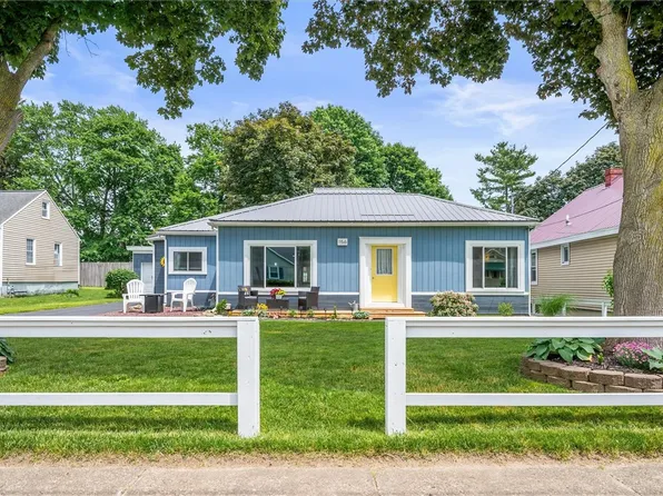 156 Peirson Ave, Newark, NY 14513