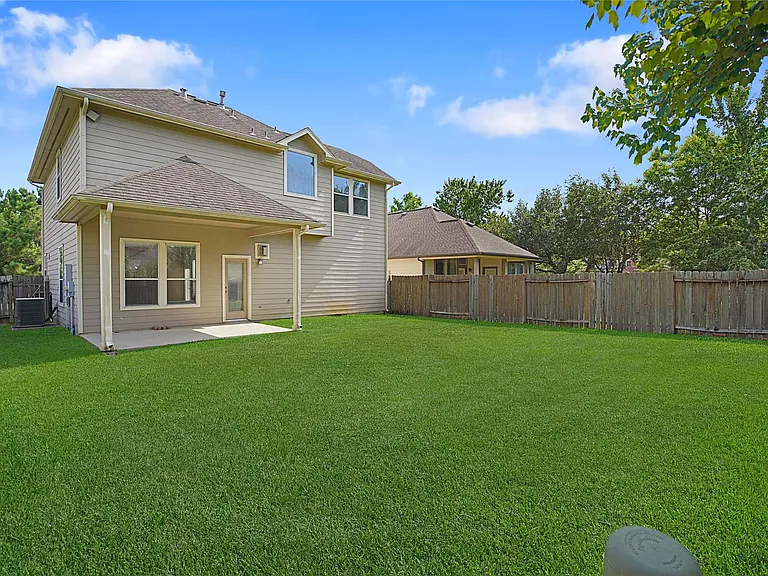 111 Zephyr Bend Pl — Photo 28