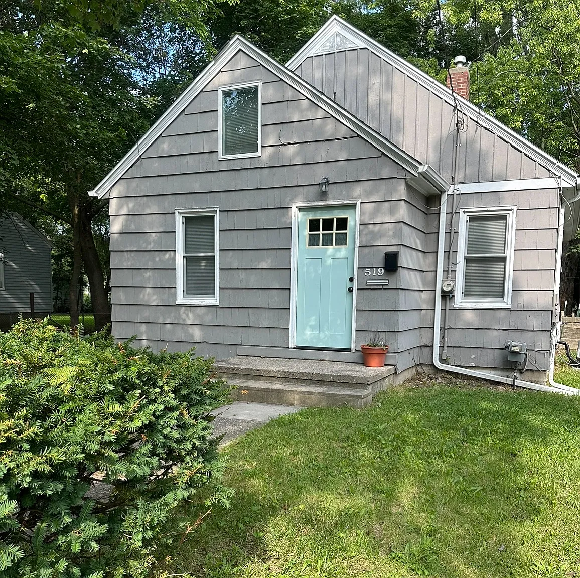 2 bed, 855 sqft, $1,250 — Photo 1