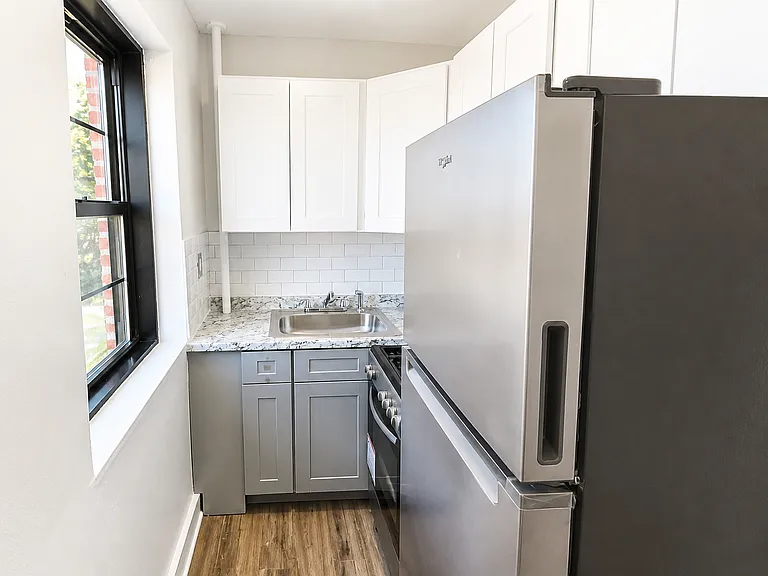 109 Belgrove Dr #2CA — Photo 2