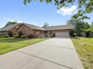 4000 Kensington Pl, Owensboro, KY 42301
