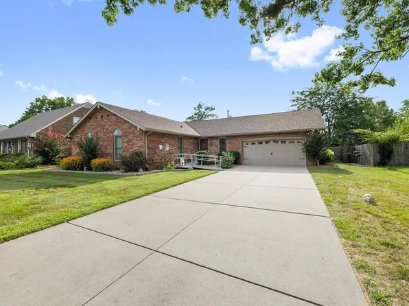 4000 Kensington Pl, Owensboro, KY 42301