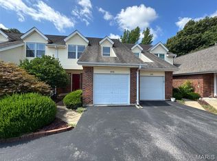 312 Crown Colony Ct #F, Saint Peters, MO 63376