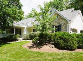 1237 Cliftmont Cir, Lawrenceburg, IN 47025