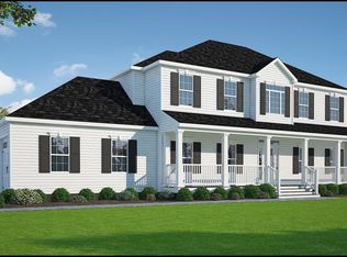 24 Willowood Ct, Westhampton, NY 11977