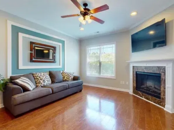 711 Keystone Park Dr #27, Morrisville, NC 27560