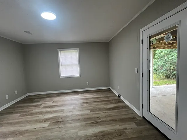 4601 Highway 12 E — Photo 11