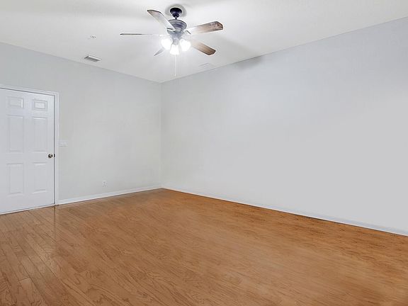 3rd image of 116 Sea Plum Dr APT 105