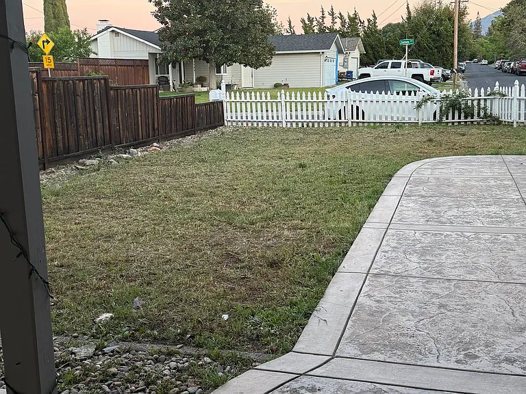 3631 James Ln — Photo 25