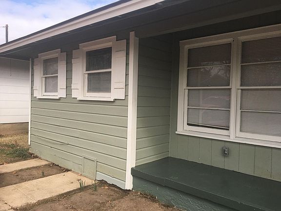4th image of 805 S Vaden St