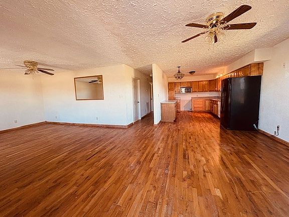 3rd image of 555 Oakley Allons Rd